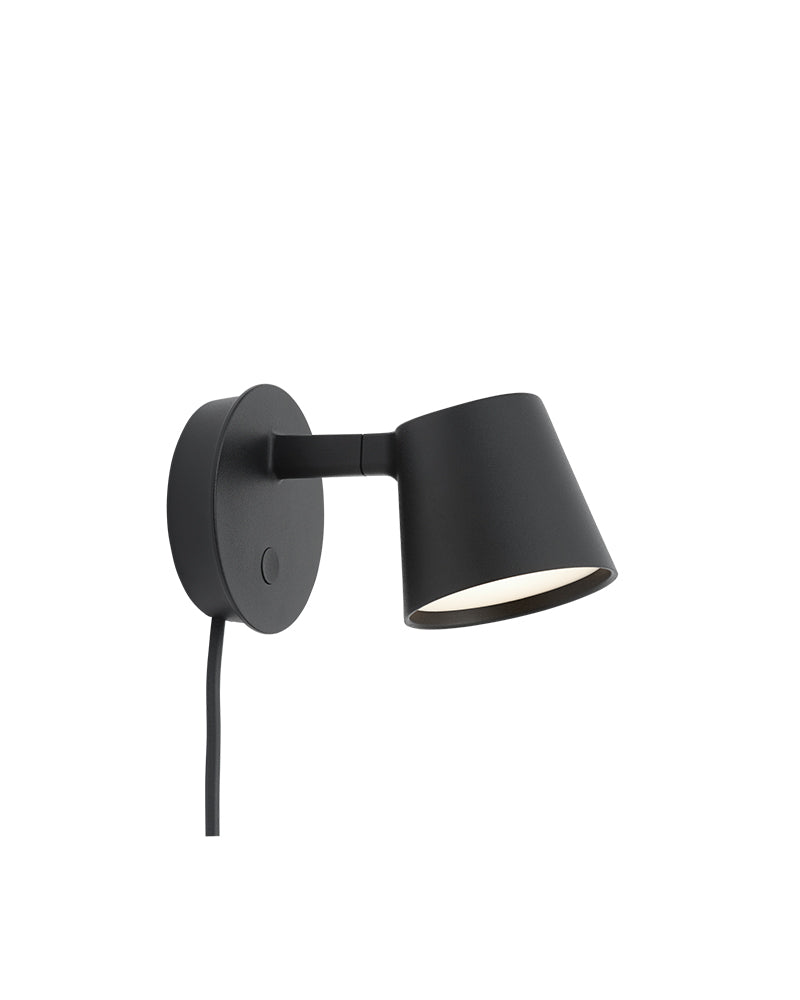 Tip - Sort vegglampe