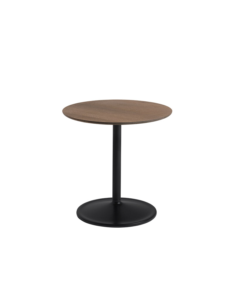 Soft - Sorte sidebord med bordplate i valnøttre