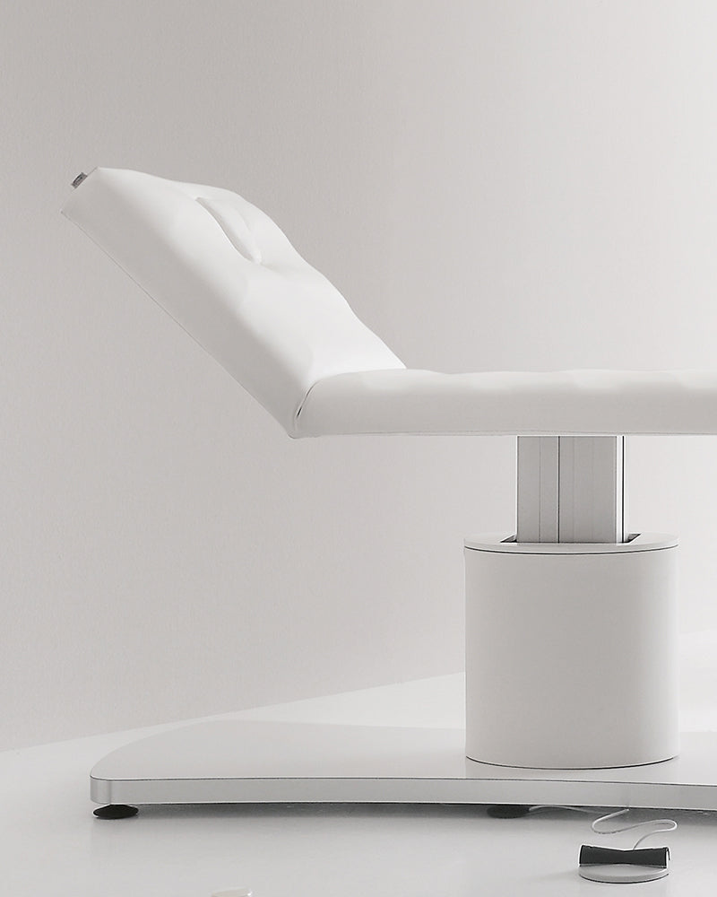 E-Motion - Hvit massasjebord - med motor